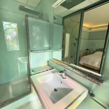 Jasmin Charme Szálloda Diano Marina