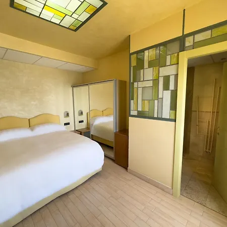 Jasmin Charme Diano Marina