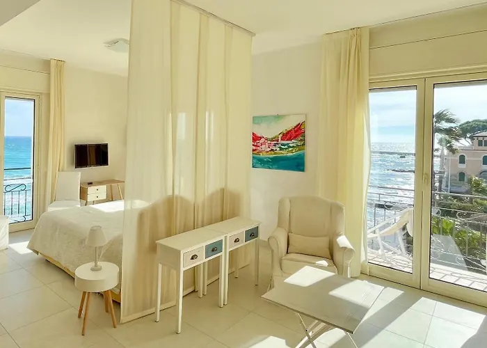 Jasmin Charme Hotel 4*