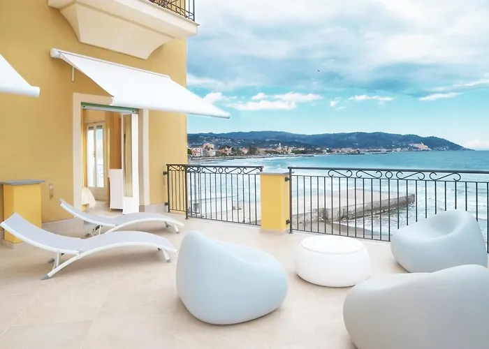 Hotel Jasmin Charme 4*