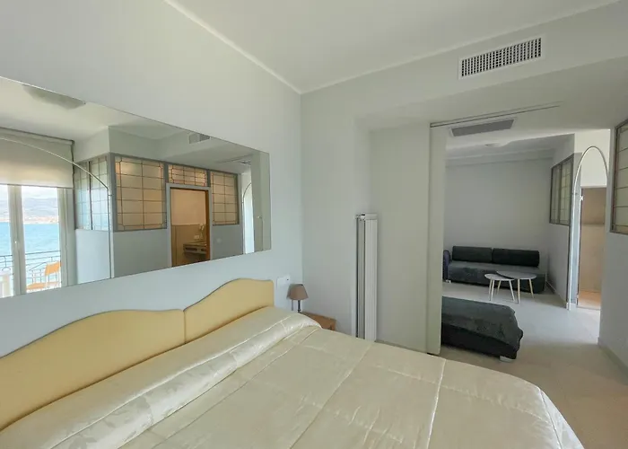 Jasmin Charme Hotel 4*