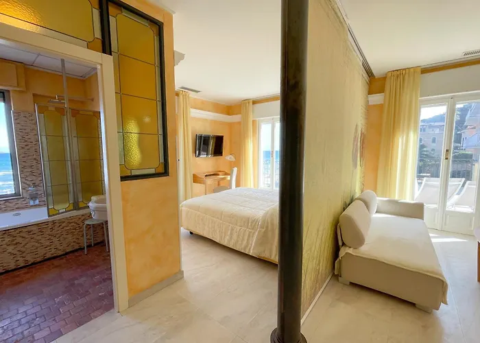 Jasmin Charme 4* Diano Marina