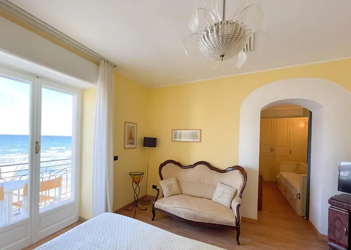 Jasmin Charme Hotel Diano Marina