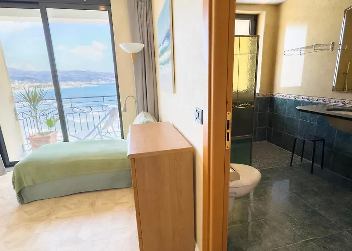 Jasmin Charme 4* Diano Marina