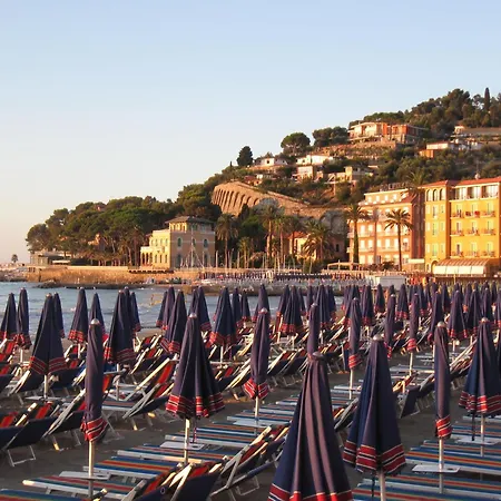 Hotel Jasmin Charme 4*