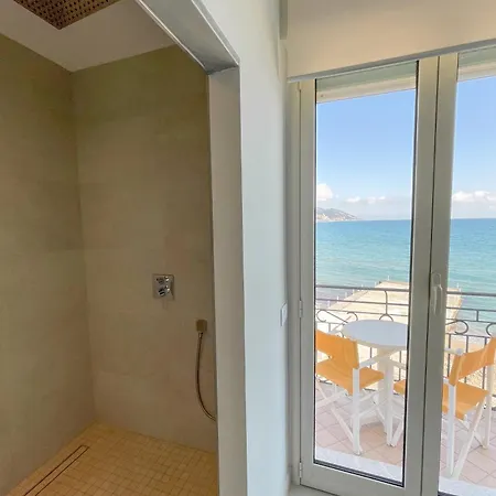 Jasmin Charme Diano Marina