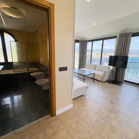 Jasmin Charme Hotel 4*