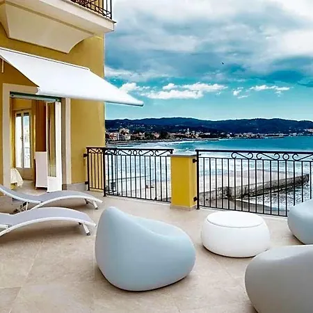 Jasmin Charme Hotel Diano Marina